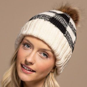 NWT L.I.B Buffalo Check Knit Print Beanie